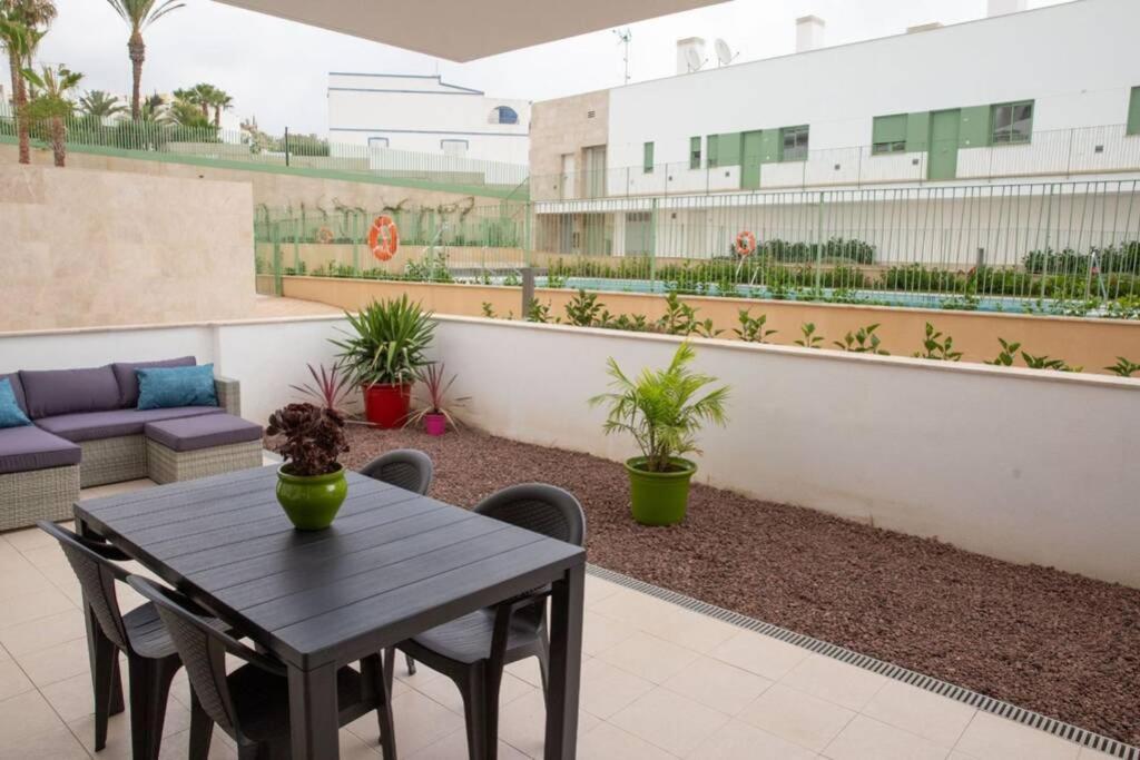 Apartment Rosa - Brand New 2 Bedroom Apartment In Cantal Homes, Ventanicas, โมฮาการ์ ภายนอก รูปภาพ